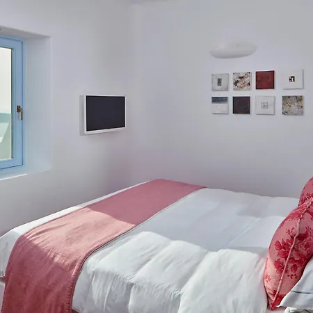 Astra Hotel Imerovigli (Santorini)