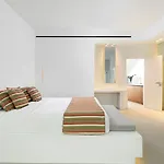 Astra 4* Imerovigli (Santorini)