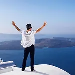 Astra 4* Imerovigli (Santorini)