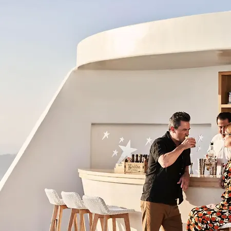 아스트라 스위트 4*