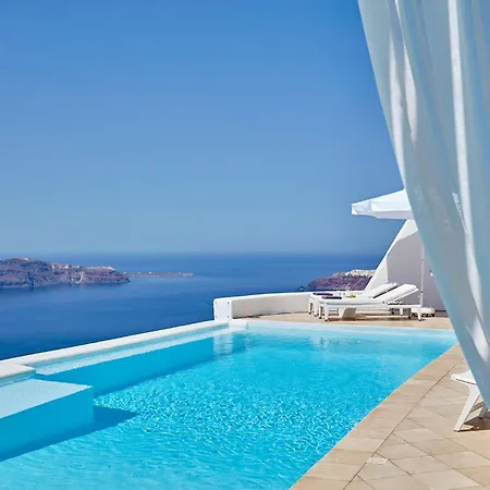 아스트라 스위트 4*