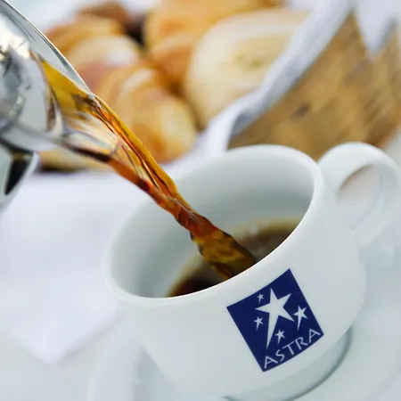 Astra אימרוביגלי