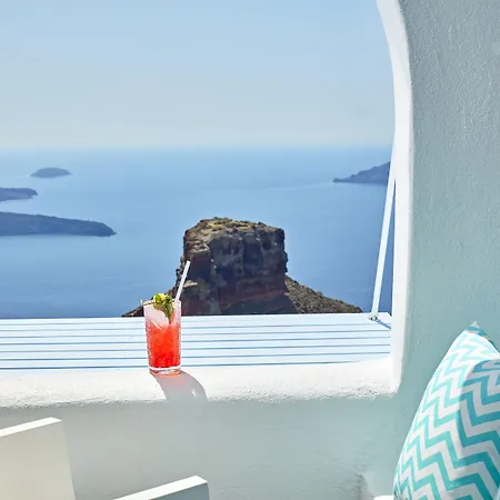 아스트라 스위트 4*