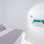 阿斯特拉套房酒店